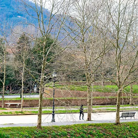 Cozy With A View On The Walls * Lucca